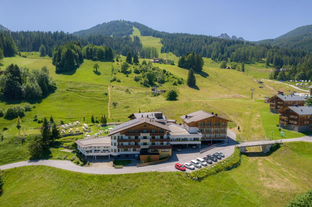 Alpinresort Schillerkopf Bürserberg Eksteriør billede